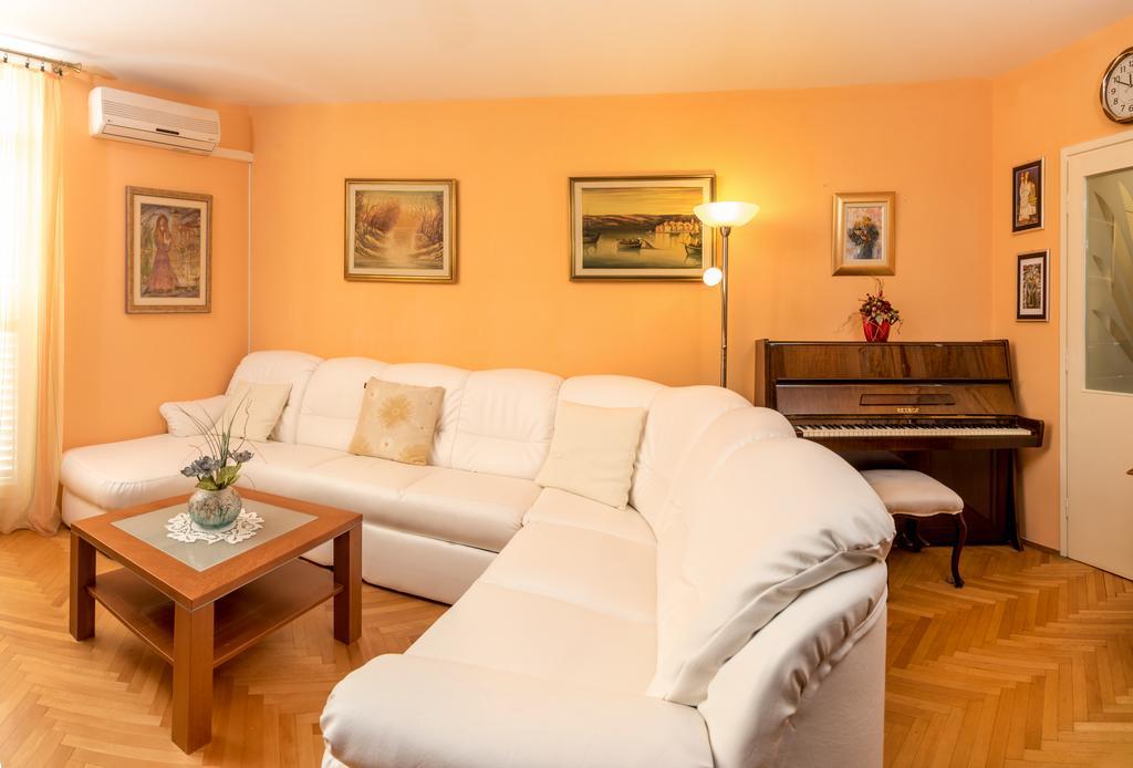 Navis Split Apartment Exterior foto